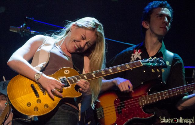 Joanne Shaw Taylor at Bluestracje 2013 (2)